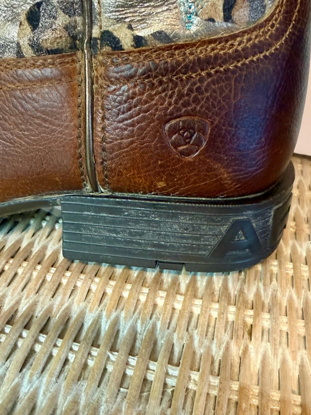 Ariat Girls' Koel VentTEK Western Riding Cowboy Boots Leather Leopard Size 5 - Picture 5 of 13